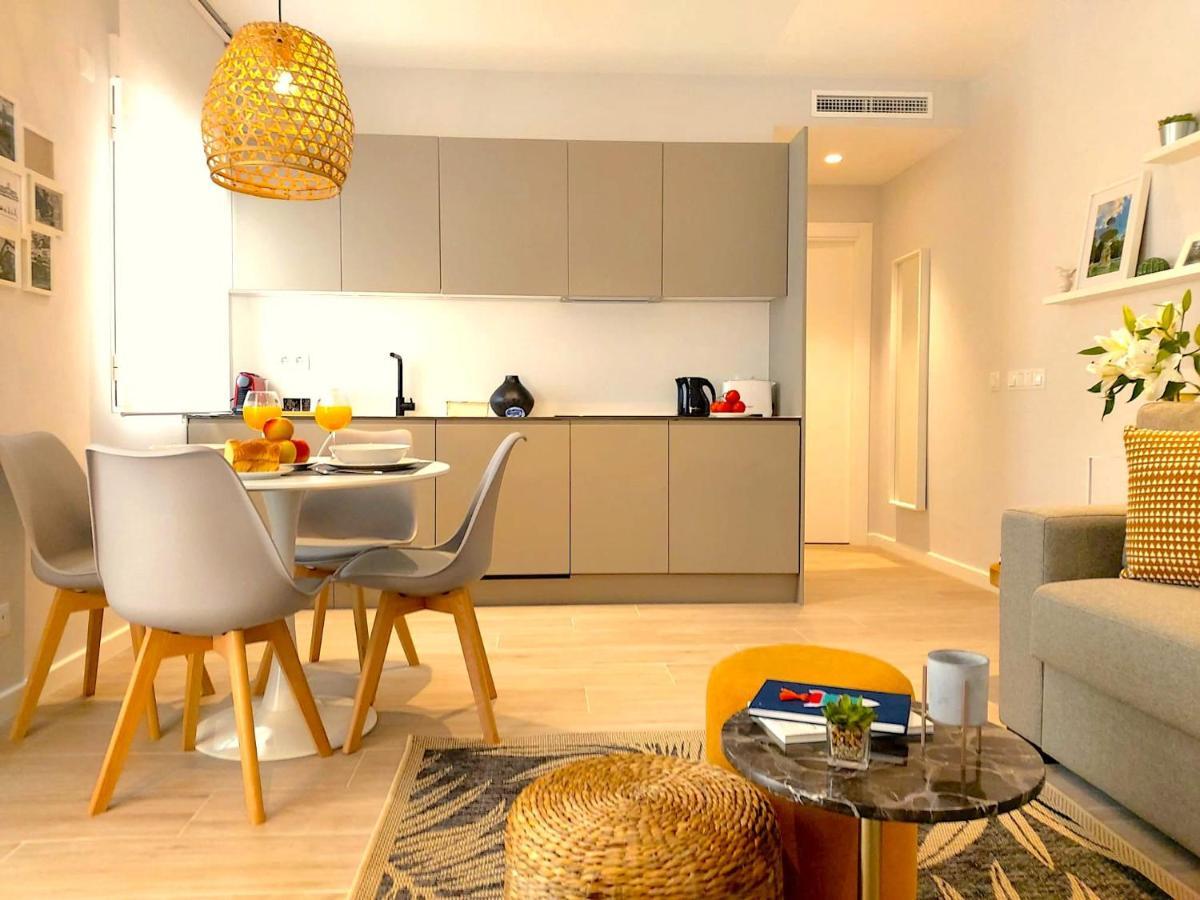 Apartamento Nuevo Y Reformado Al Lado De La Gran Via Madrilena Exterior photo
